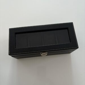 Uhrenbox mit Glasdeckel showcase Premium – für 4 Uhren